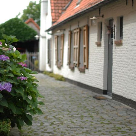 Flemish Cottage Oostkamp Bagian luar foto