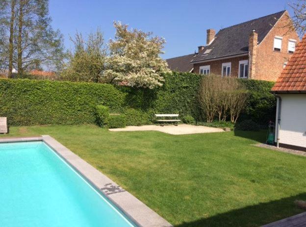 Flemish Cottage Oostkamp Bagian luar foto